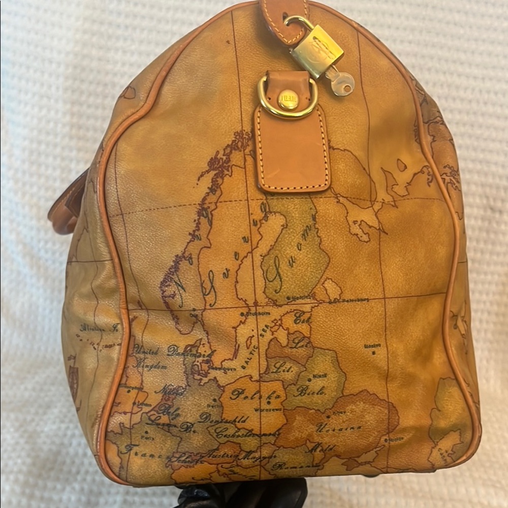 Prima Classe Vintage Map Print Brown Leather Duffel Bag - Picture 3 of 12